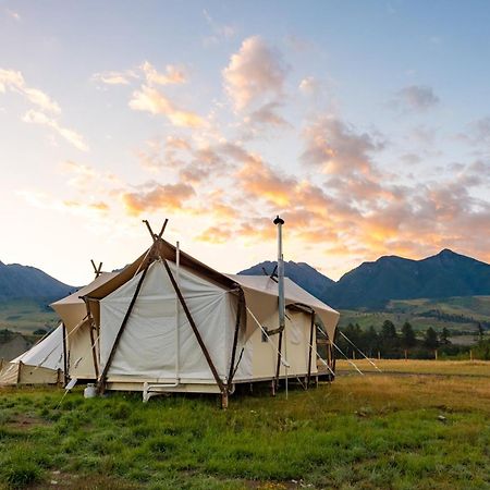Under Canvas North Yellowstone - Paradise Valley Livingston Exterior photo