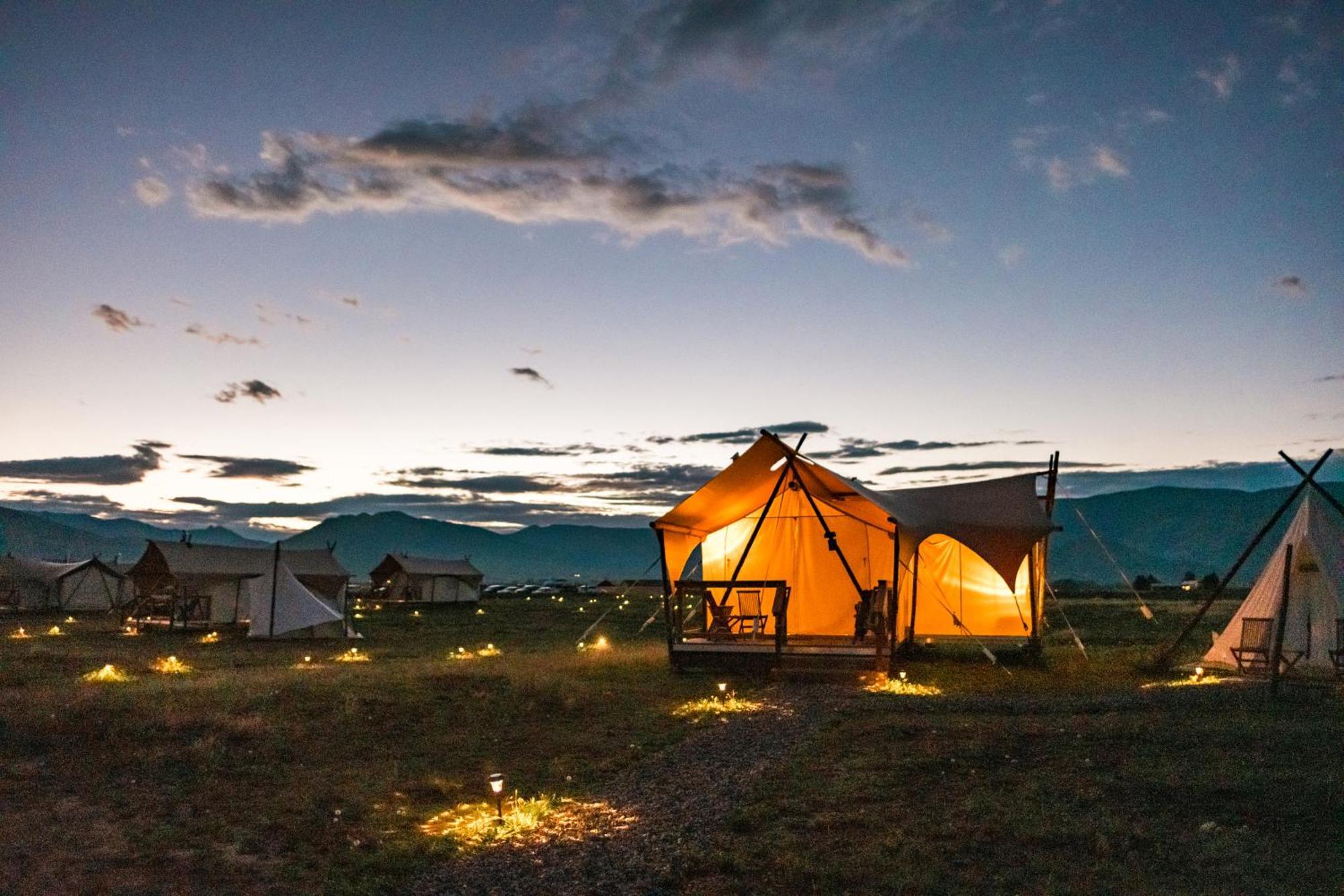 Under Canvas North Yellowstone - Paradise Valley Livingston Exterior photo