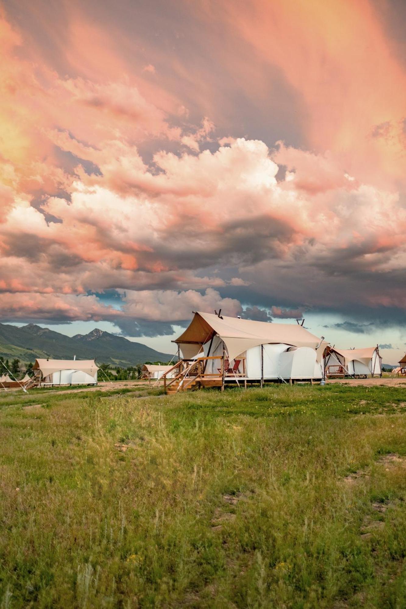 Under Canvas North Yellowstone - Paradise Valley Livingston Exterior photo